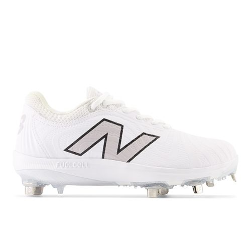 new balance women's fusev2 softball cleats