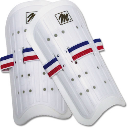 MaGregor Plastic Soccer Shin Guards - Youth 7 in. (Pair)